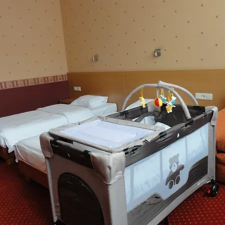 Blues Hotell 3*
